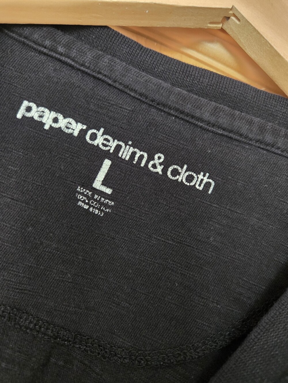 Paper Denim Cloth V Neck Superdry Black Long-Sleeve V-Neck Tee Large - Picture 8 of 9